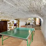 Canapost Peratallada
