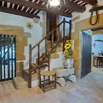 Canapost Holiday home *