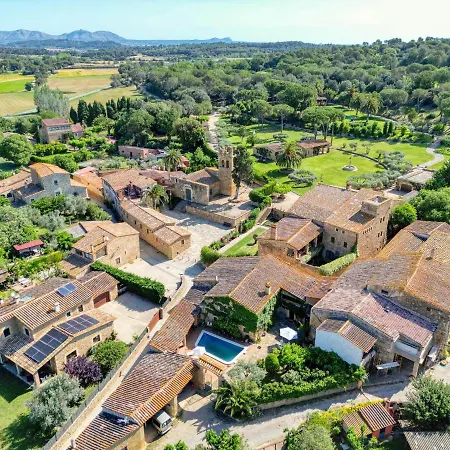 Canapost Holiday home Peratallada